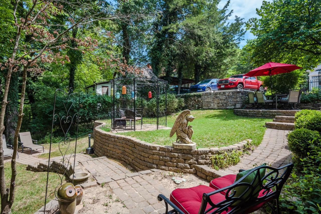 Red Bud Manor Inn Eureka Springs Exteriör bild